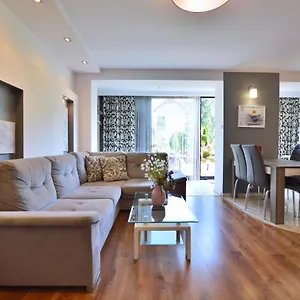 https://victus-apartamenty-apartament-familijny.sopothotels.com